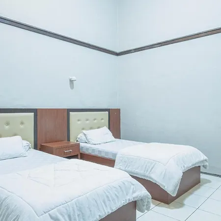 Kartika Syariah Guest House-3